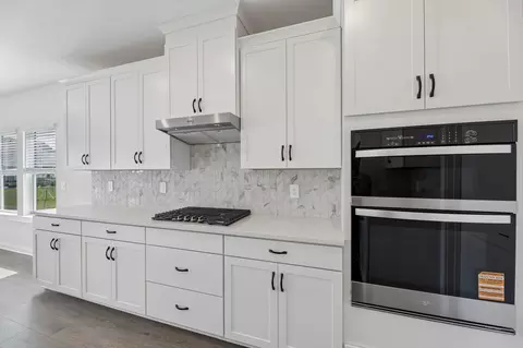 Kitchen - 3711 Wiregrass Ct, Rockvale, TN 37153 photo 6 of 8