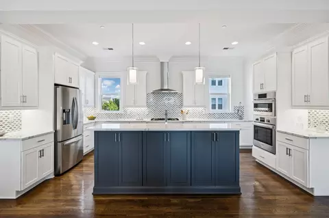 Kitchen - 171 Front St, Franklin, TN 37064 photo 9 of 11