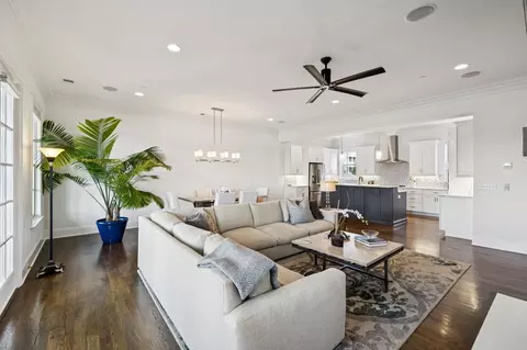 Living - 171 Front St, Franklin, TN 37064 photo 1 of 10
