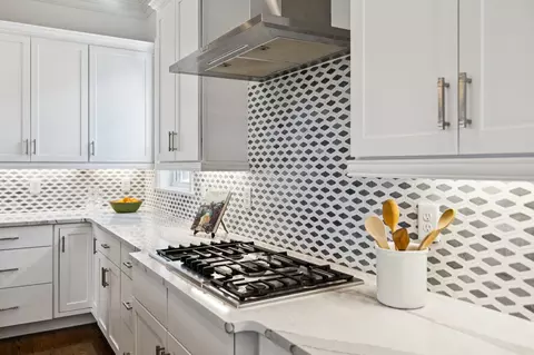 Kitchen - 171 Front St, Franklin, TN 37064 photo 8 of 11