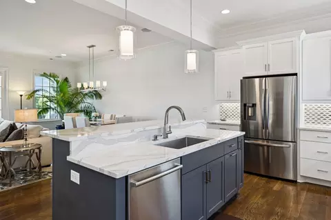 Kitchen - 171 Front St, Franklin, TN 37064 photo 6 of 11