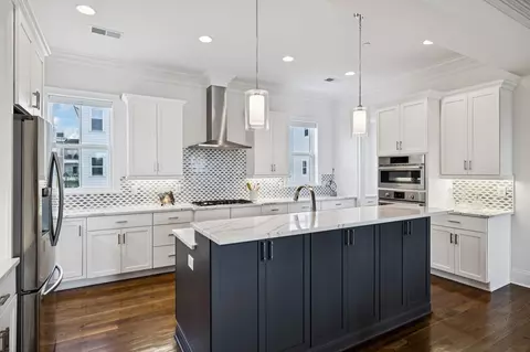 Kitchen - 171 Front St, Franklin, TN 37064 photo 2 of 11