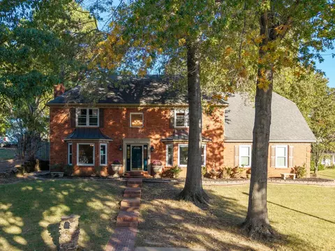 2652 Misty Woods Cv, Cordova, TN 38016