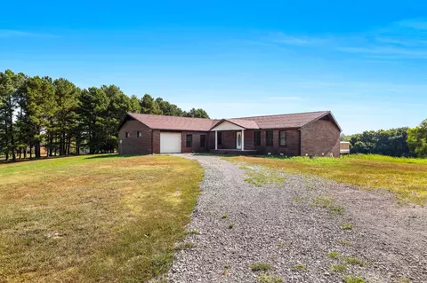Exterior - 239 Wayne Threatt Rd, Dover, TN 37058 photo 3 of 5