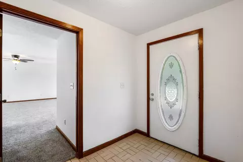 Entry Way - 239 Wayne Threatt Rd, Dover, TN 37058 photo 1 of 1