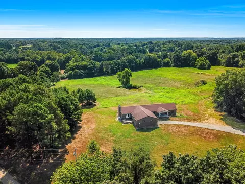 View/Area - 239 Wayne Threatt Rd, Dover, TN 37058 photo 2 of 4