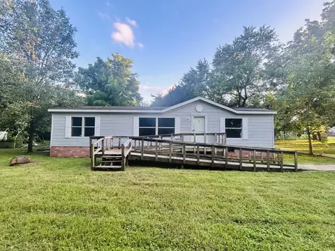 4884 Blackman Rd, Murfreesboro, TN 37129