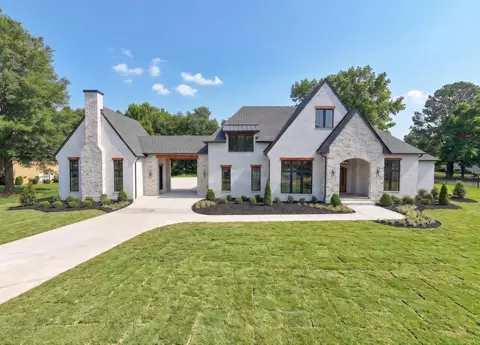 101 Danford Dr, Clarksville, TN 37043
