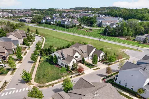 View/Area - 910 Scouting Dr, Franklin, TN 37064 photo 3 of 7