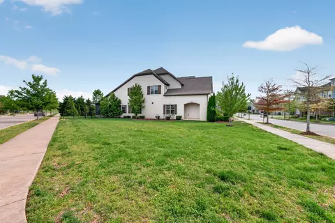 Exterior - 910 Scouting Dr, Franklin, TN 37064 photo 15 of 19