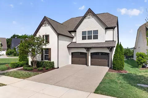 Exterior - 910 Scouting Dr, Franklin, TN 37064 photo 5 of 19