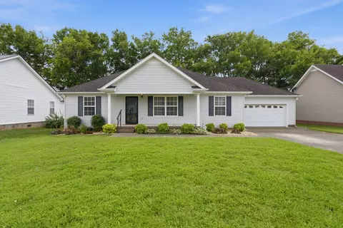 2809 Waywood Dr, Murfreesboro, TN 37128