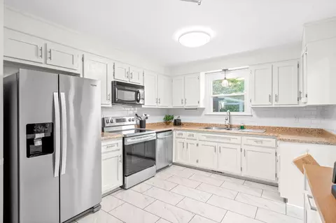 216 Millstone Cir, Clarksville, TN 37042