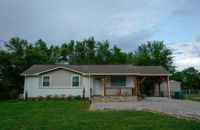 612 Wilkinson Ln, White House, TN 37188