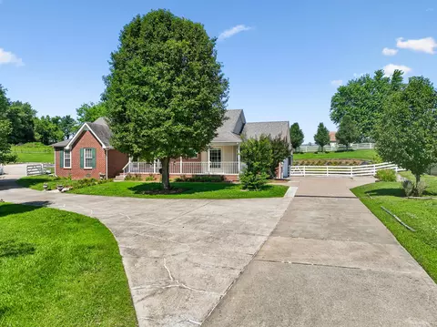 433 Bonnie Valley Dr, Lebanon, TN 37087