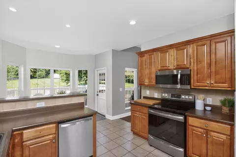 Kitchen - 2305 Clara Mathis Rd, Spring Hill, TN 37174 photo 3 of 4