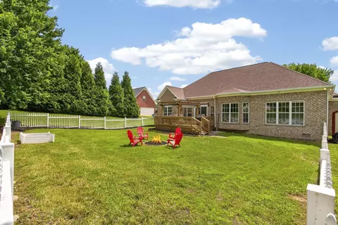 Exterior - 2305 Clara Mathis Rd, Spring Hill, TN 37174 photo 9 of 15