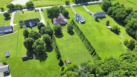 View/Area - 2305 Clara Mathis Rd, Spring Hill, TN 37174 photo 7 of 13