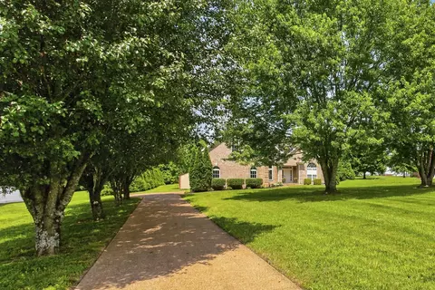 Exterior - 2305 Clara Mathis Rd, Spring Hill, TN 37174 photo 11 of 15