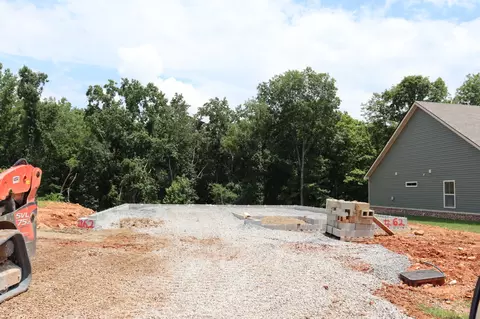 597 Willow Park Dr, Clarksville, TN 37043