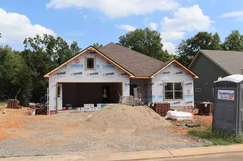 597 Willow Park Dr, Clarksville, TN 37043
