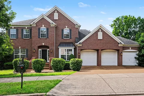 1214 Broadmoor Cir, Franklin, TN 37067