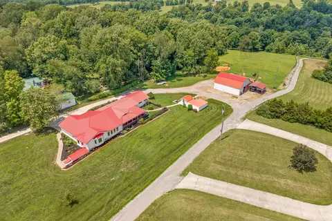 4139 Ashland City Rd, Clarksville, TN 37043