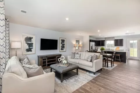 630 Inez Dr, Smyrna, TN 37167
