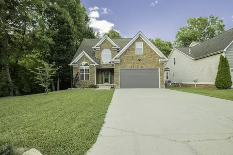 8327 Grinder Creek Pl, Chattanooga, TN 37421