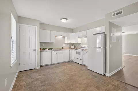103 Coventry Woods Dr, Madison, TN 37115