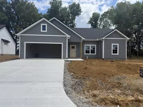180 Northside Lndg, Smithville, TN 37166