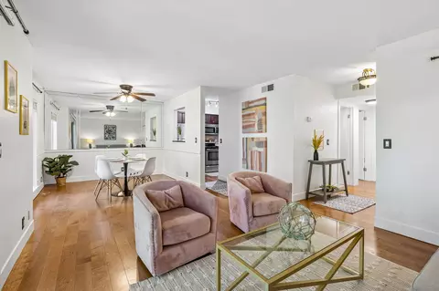 243 Summit Ridge Dr, Nashville, TN 37215