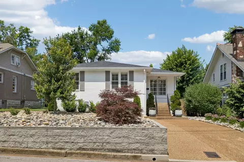 2105 18th Ave S, Nashville, TN 37212
