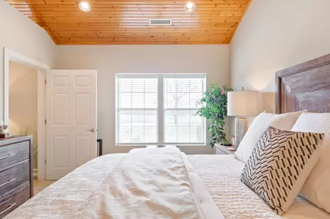 Bedroom - 3100 Floyd Rd, Eagleville, TN 37060 photo 3 of 4