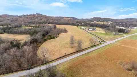 View/Area - 3100 Floyd Rd, Eagleville, TN 37060 photo 12 of 14