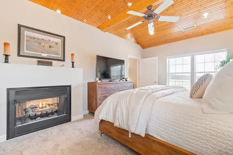 Bedroom - 3100 Floyd Rd, Eagleville, TN 37060 photo 1 of 4