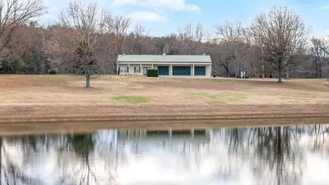 Exterior - 3100 Floyd Rd, Eagleville, TN 37060 photo 1 of 10