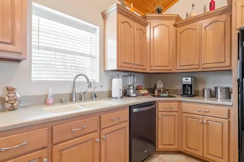 Kitchen - 3100 Floyd Rd, Eagleville, TN 37060 photo 6 of 6