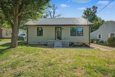 20 Robin Rd, Hopkinsville, KY 42240