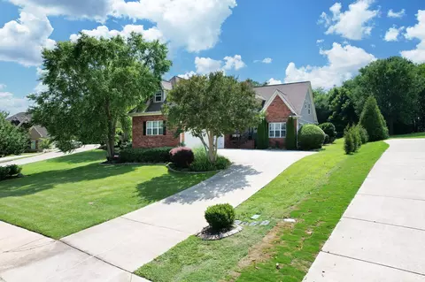 7345 Splendid View Dr, Ooltewah, TN 37363