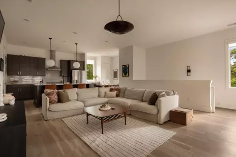 1242 2nd Ave S #10, Nashville, TN 37210