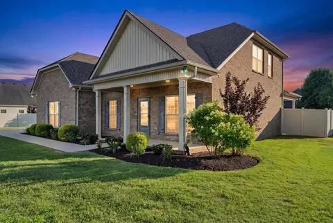 3018 Firerock Dr, Murfreesboro, TN 37128
