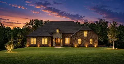2447 Pleasant View Rd, Pleasant View, TN 37146
