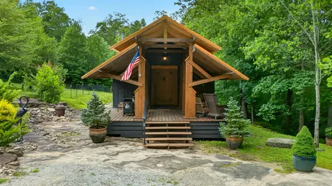 337 Monteagle Falls Rd, Monteagle, TN 37356