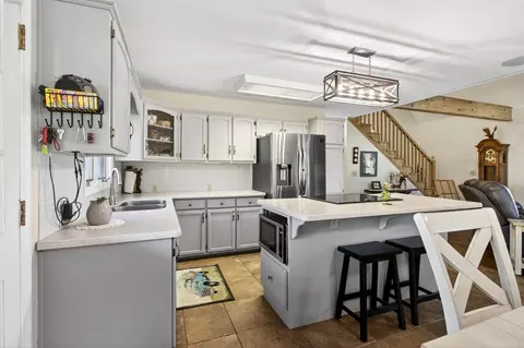Kitchen - 448 Windmill Ln, Georgetown, TN 37336 photo 4 of 5