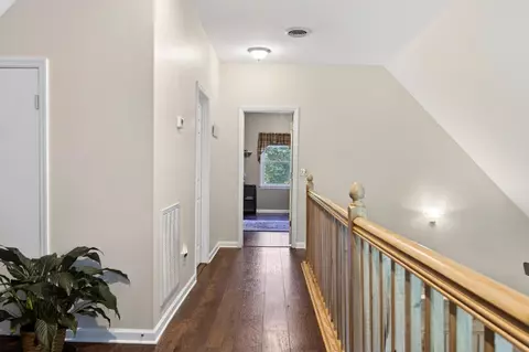 Entry Way - 448 Windmill Ln, Georgetown, TN 37336 photo 3 of 4