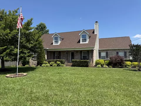 130 Fall Creek Dr, Murfreesboro, TN 37129