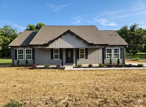 502 Hennessee Ave, Morrison, TN 37357