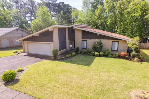 Exterior - 36 Mcdaniel Dr, Jackson, TN 38305 photo 2 of 9