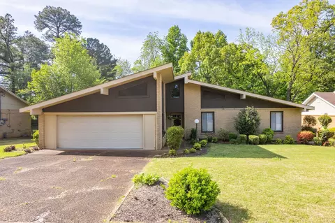 Exterior - 36 Mcdaniel Dr, Jackson, TN 38305 photo 3 of 9